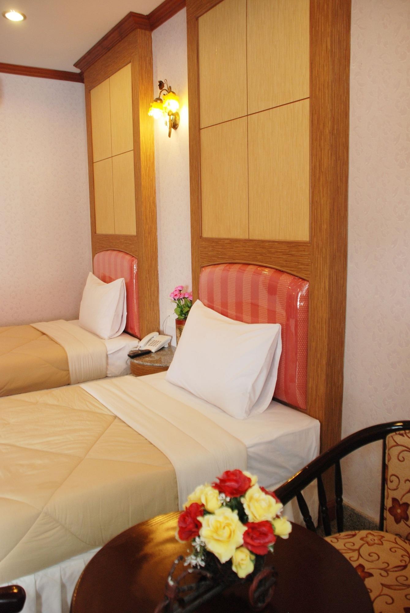 Martina Hotel Surin Exteriér fotografie