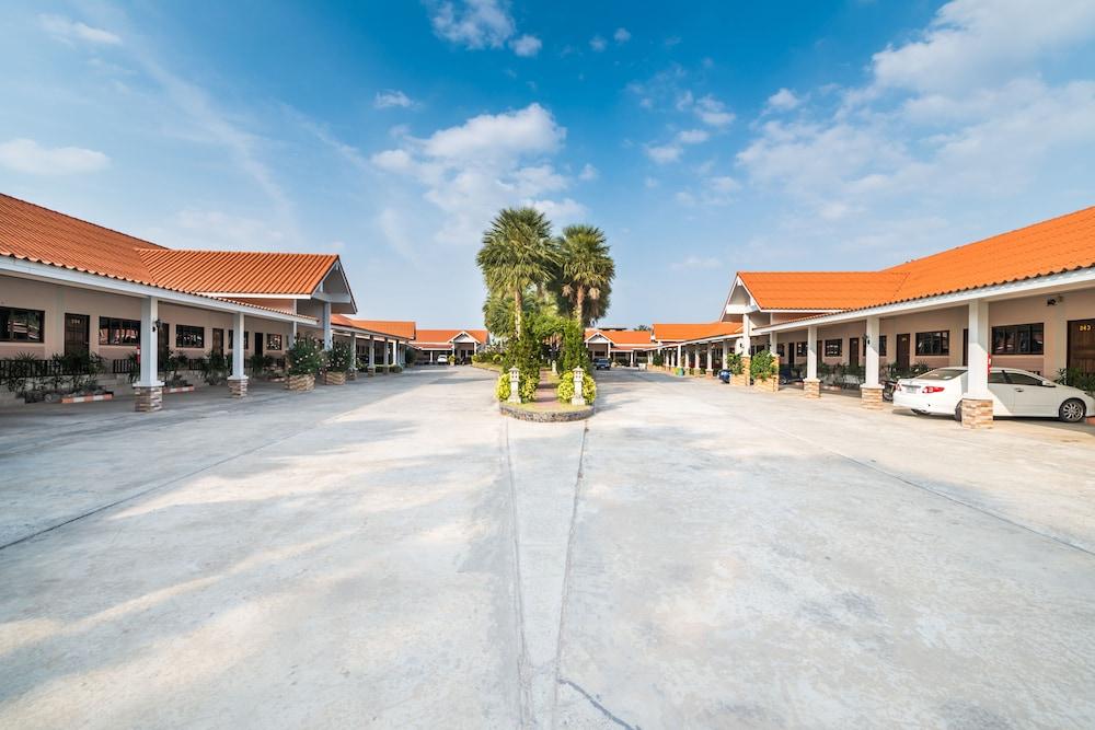 Martina Hotel Surin Exteriér fotografie